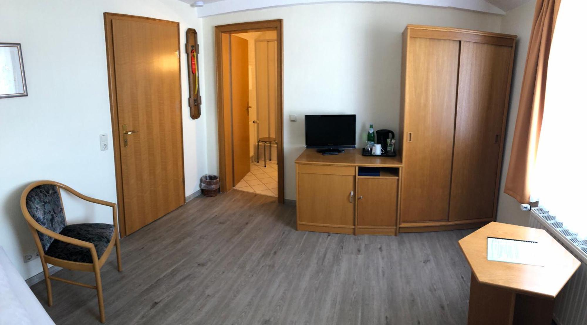 Kastanienhof Hotel Garni 치노비츠 객실 사진
