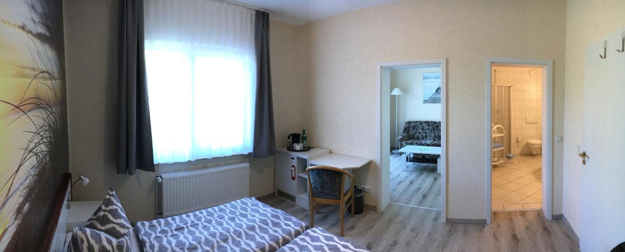 Kastanienhof Hotel Garni 치노비츠 객실 사진